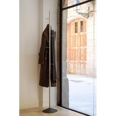 Perchero de pie Mirac de Mobles 114