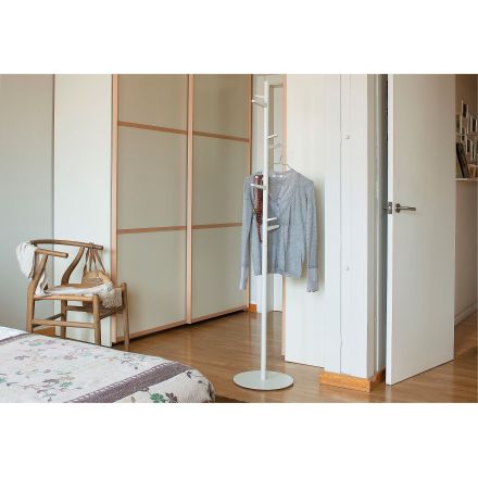 Perchero de pie Taiga de Mobles 114