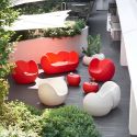 Sofá de jardín Blossy SLIDE Design expuesto en exterior