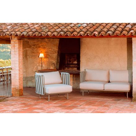 Sillón lounge Teja de jardín con la base de aluminio lacado de Bivaq