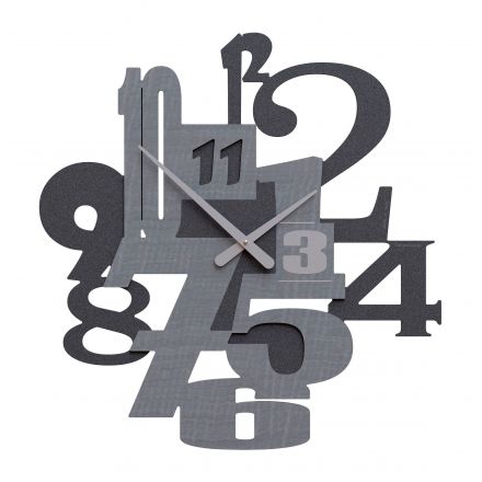 Wall Clock Kirsten de Callea Design gray burl