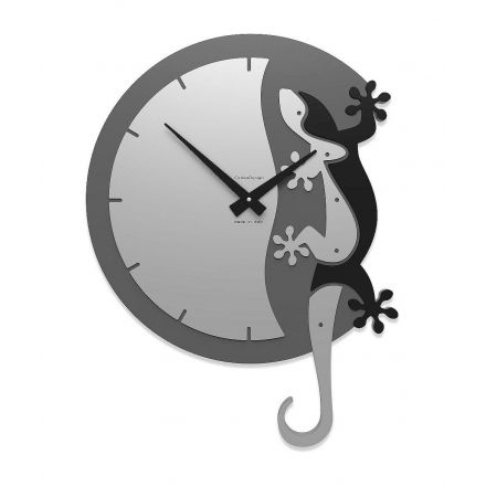 Wall Clock Climbing Gecko de Callea Design black