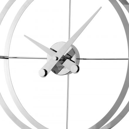 Reloj Omega de sobremesa de Nomon. Reloj de acero y de diseño moderno.