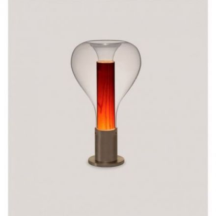 Lámpara de mesa Eris Table de Luzifer LZF pantalla Cereza Natural encendida