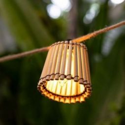 Guirnalda Okinawa Garland con luz cálida de New Garden