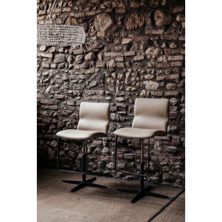Vito X de Cattelan Italia