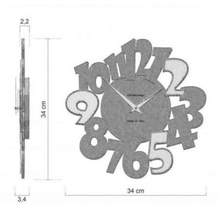 Reloj De Pared Due95 Con Números Colocados De Diferentes Formas Y Colores de CalleaDesign