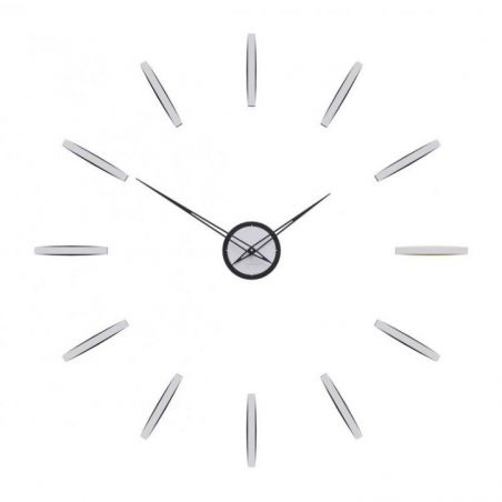 Reloj De Pared Pinturicchio, Un Reloj Minimalista Con Señales Horarias Sin Números de CalleaDesign