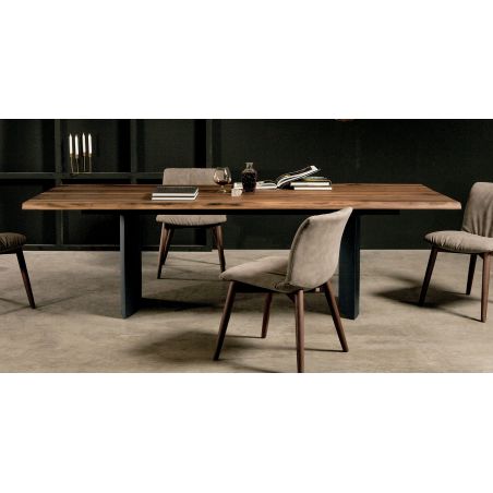 Mesa Manhattan Wood