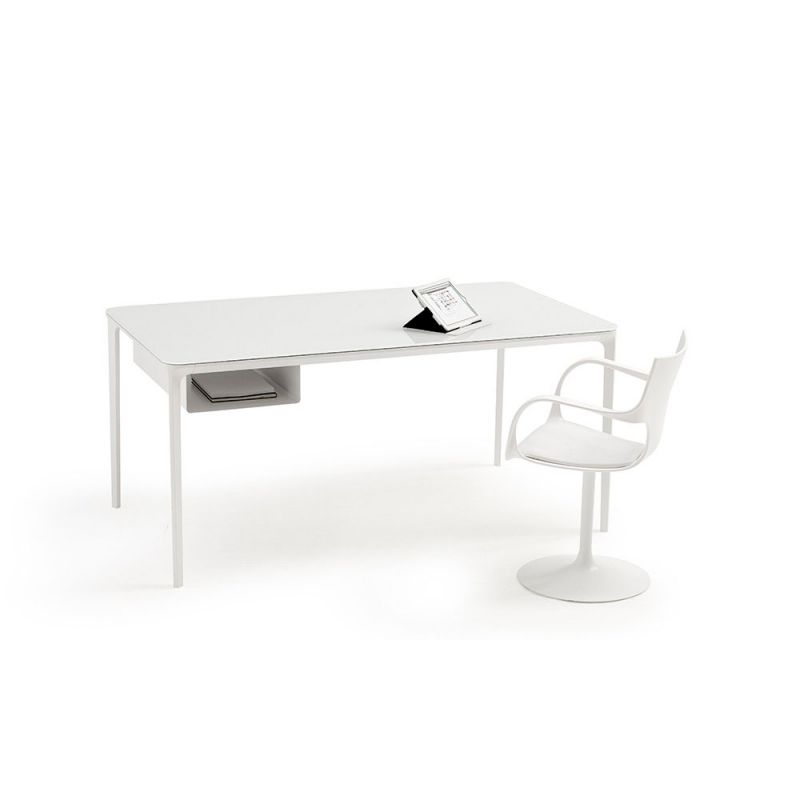 Mesa Slim para despacho con cajón opcional Mesa Slim para despacho con cajón opcional