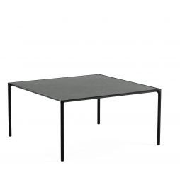 Mesa cuadrada 150x150 cm en aluminio y gres porcelánico para 8 personas Terramare
