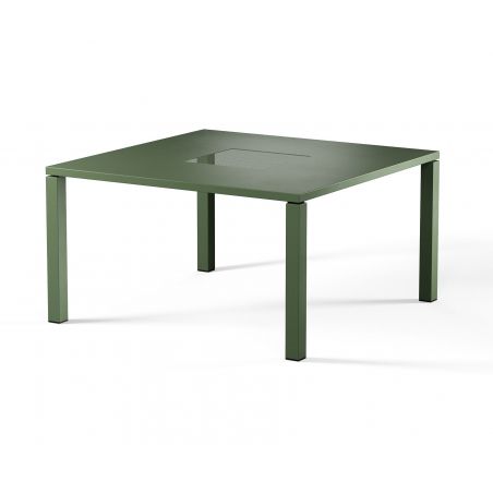 Mesa cuadrada de 141x141 cm para 8 personas Quadro