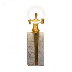 El Aro  Figura 1l Pedestal Oro de Schuller