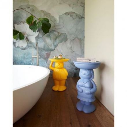 Mesita auxiliar Amanda de Slide color amarillo Saffron Yellow color azul Powder Blue