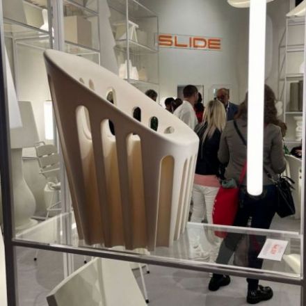 Silla Coliseum de Slide