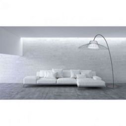 Lámpara de pie Curvy de Flam & Luce