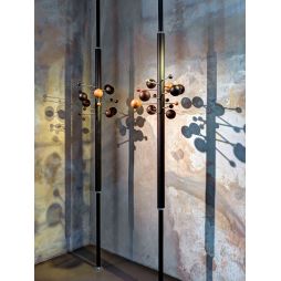 AT16A, perchero de columna