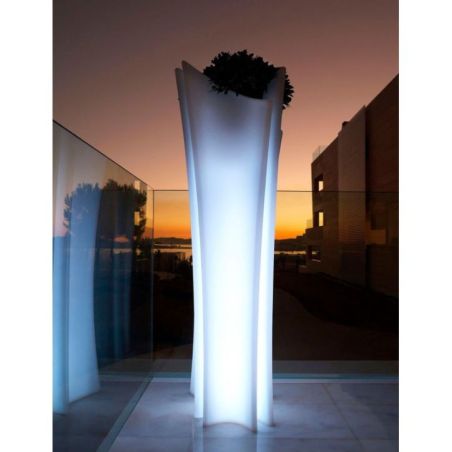 Macetero con luz Alma de Vondom