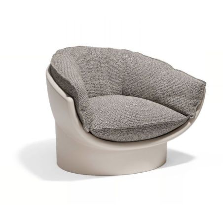 Butaca colección Luna en polietileno reciclable de Vondom