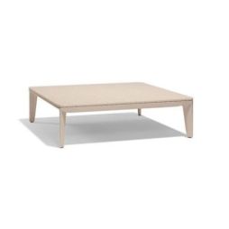 Mesa Pasadena con estructura metálica y sobre en cemento de Vondom