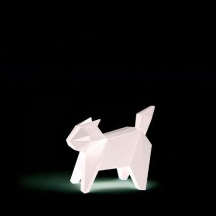 Figura Koneko con luz de Vondom