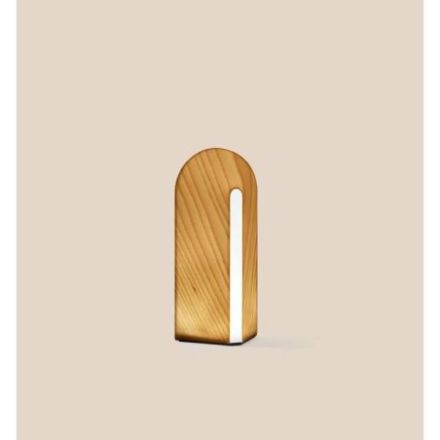 Lámpara de mesa Igloo Mm de Luzifer LZF pantalla Haya Natural encendida