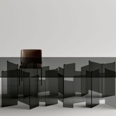 Detalles Mesa Metropolis de Tonelli Design
