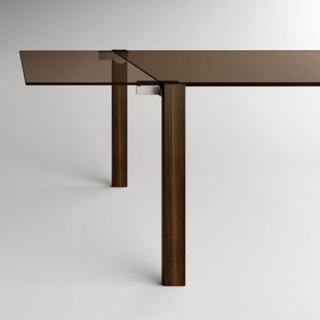 Mesa extensible Livingstone Dark de Tonelli Design bronce