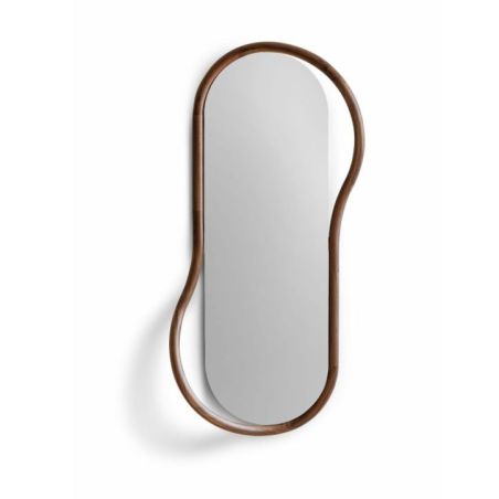 Unut Oval de Nomon fondo blanco