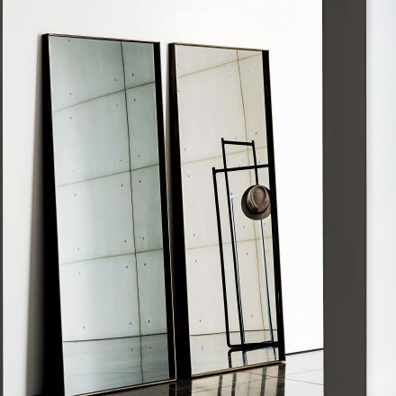Detalles Visual, espejo con marco de aluminio lacado rectangular de Sovet Italia
