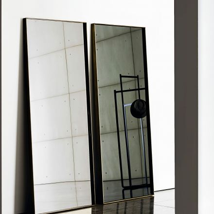Detalles Visual, espejo con marco de aluminio lacado rectangular de Sovet Italia