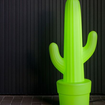 Lámpara de pie Kaktus de New Garden