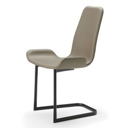 Flamingo Cantilever, silla con un diseño voladizo que la hace especialmente cómoda