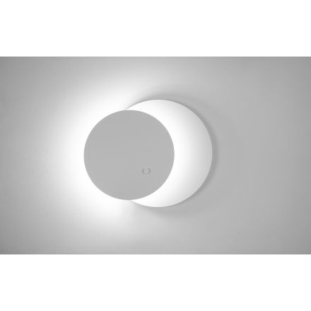 Aplique Eclipsi grande, círculos superpuestos con luz indirecta de Estiluz