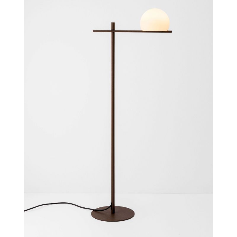 Circ, lámpara de pie con pantalla de cristal y diseño artístico minimalista e innovador de Estiluz Circ, lámpara de pie con pantalla de cristal y diseño artístico minimalista e innovador de Estiluz
