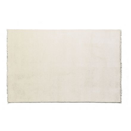 Moon, alfombra 100% de algodón en el color que más te guste y tejida a mano de Kuatro Carpets en color white