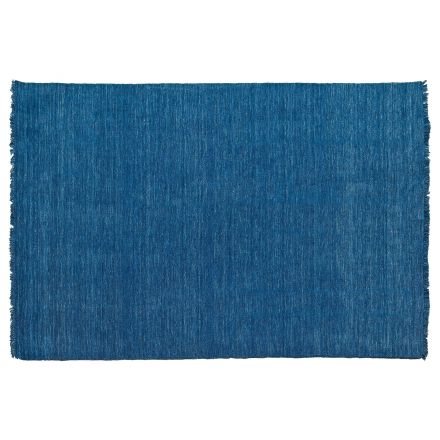 Moon, alfombra 100% de algodón en el color que más te guste y tejida a mano de Kuatro Carpets en color blue