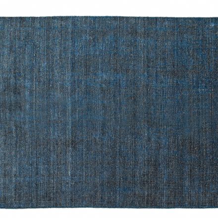 Detalles Desire, alfombra en colores muy elegantes tejida a mano de Kuatro Carpets en color blue