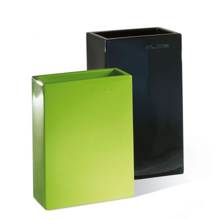 Maceta Base Slide Design en verde y negro lacados