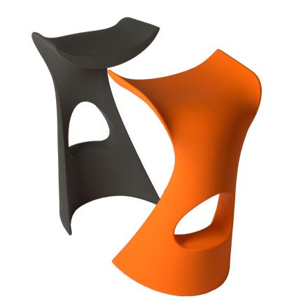 Taburete de exterior Koncord Slide Design en negro y naranja