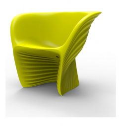 Biophilia Butaca, hermosa y cómoda silla para exteriores de Vondom color basic pistacho