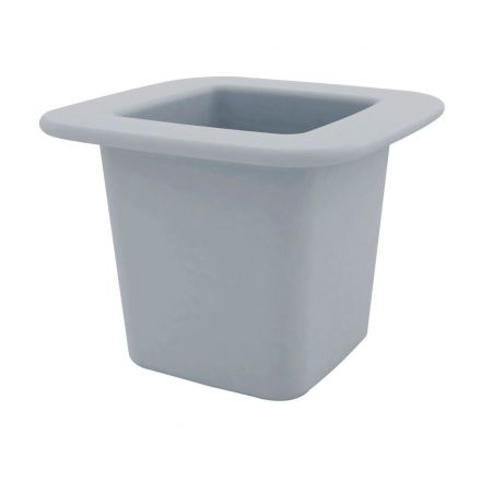 Moma Cubitera  de Vondom color basic acero