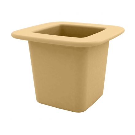 Moma Cubitera  de Vondom color basic beige