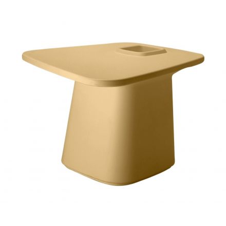 Moma Mesa  de Vondom color basic beige