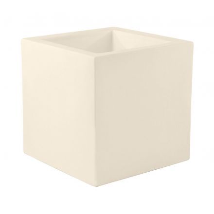 Cubo  de Vondom color basic ecru