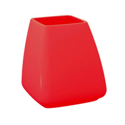 Momas Macetas  de Vondom color lacado brillo rojo