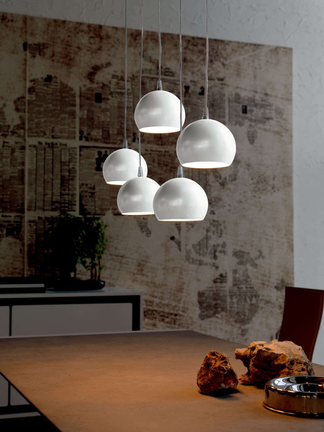 Ociohogar - Nueva lámpara de techo Eclipse de Cattelan Italia